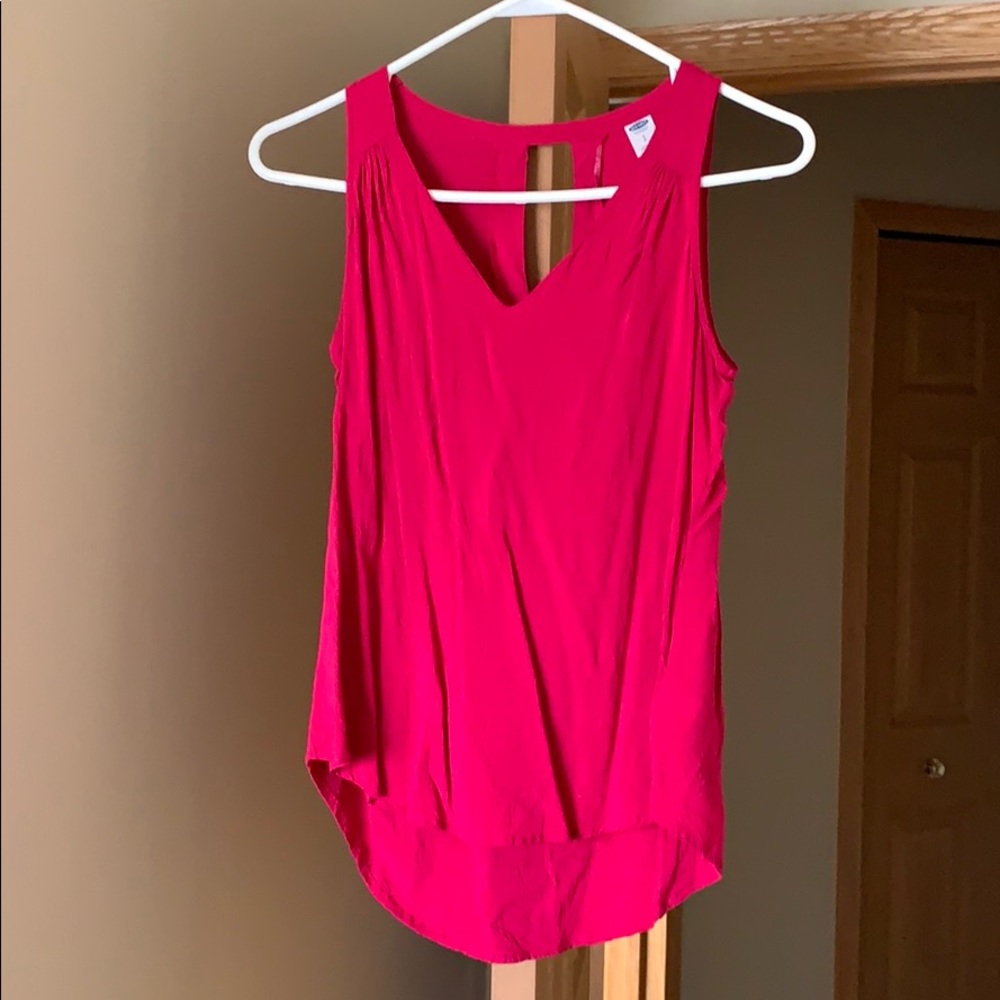 Cut-out Tank